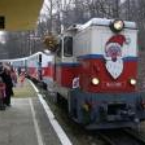 Mikulásvonat 2012 - Budapesten a Jégrózsa Express Mikulásvonat 2012 - Budapesten a Jégrózsa Express